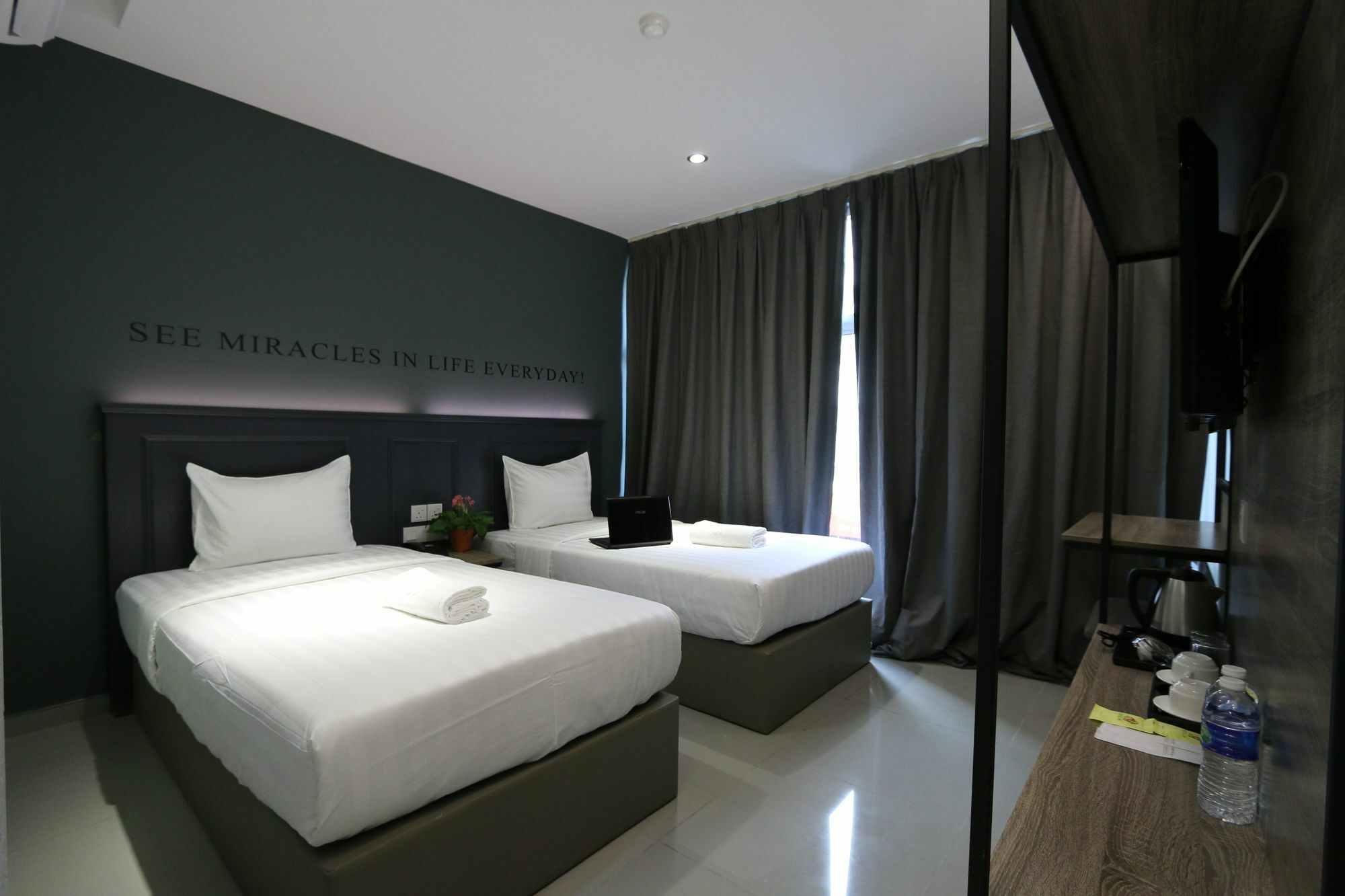 Hotel 99 Sri Petaling Kuala Lumpur Exterior foto